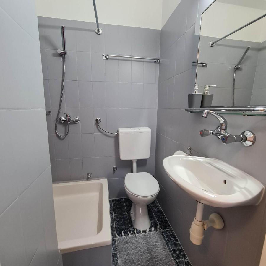 Sobe Divna Hotell Velika Mlaka Exteriör bild