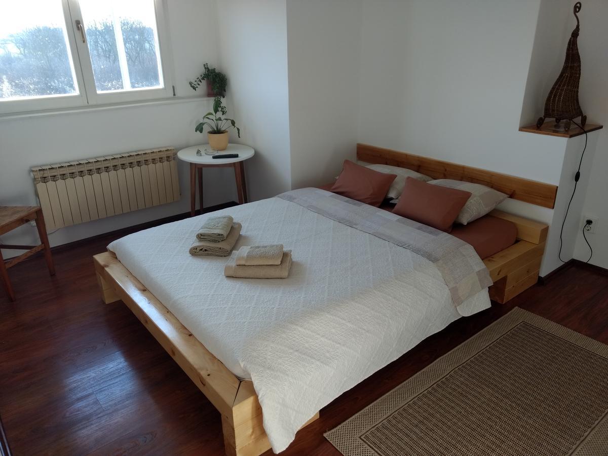 Sobe Divna Hotell Velika Mlaka Exteriör bild